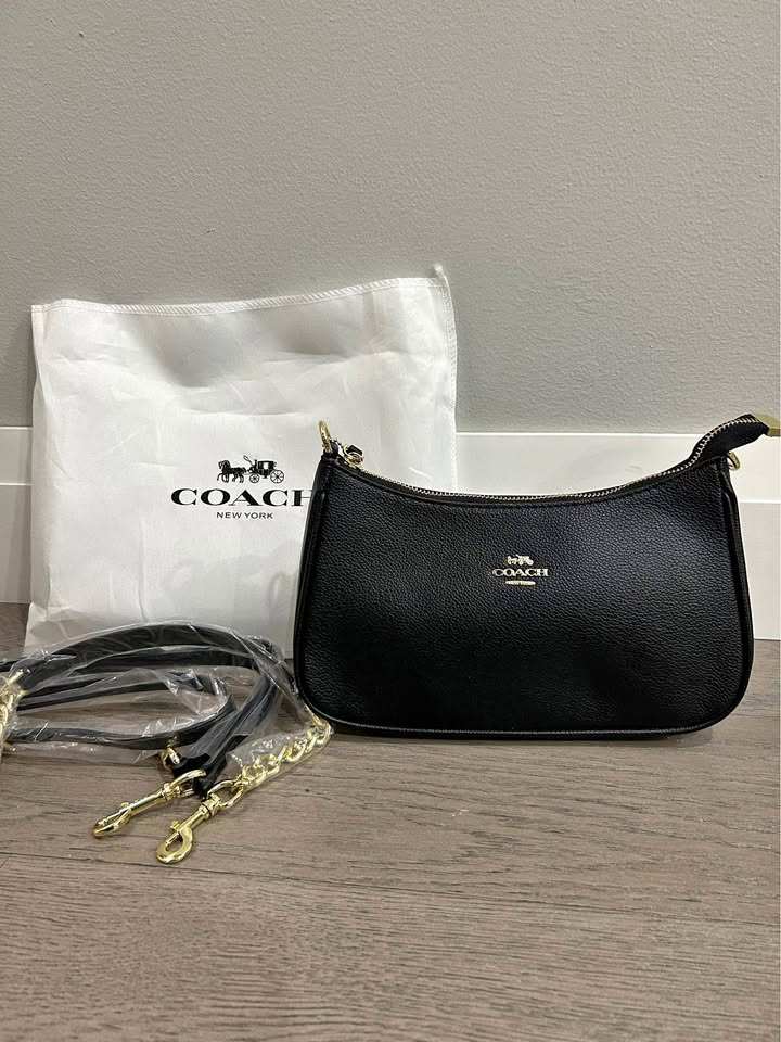 Black coach Teri bag