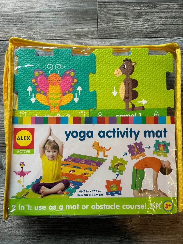 Kid’s Yoga Book and Activity Mat Lot image indicator(2)