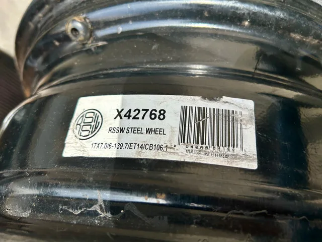 4 GM/GMC Winter Steel Truck Rims 17" 6 Lugs image indicator(2)