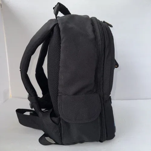 AmazonBasics Camera Backpack 1393R1 - Black image indicator(3)