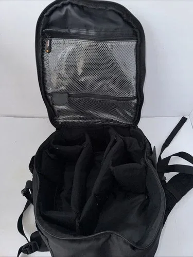 AmazonBasics Camera Backpack 1393R1 - Black image indicator(7)
