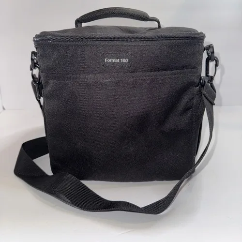 Lowepro Black Digital Camera Pouch Shoulder Bag 9”x6”x8.5” image indicator(4)