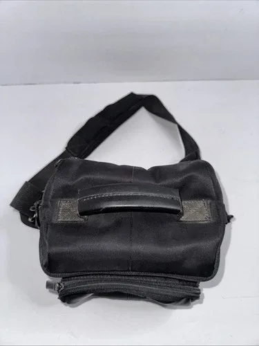 Targus Black Leather Camera Bag DPBP01 image indicator(2)