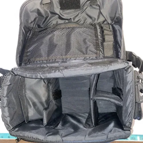 Diamond LeMans Camera Case w Shoulder Strap image indicator(3)