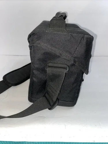 Canon Padded Digital SLR Camera Case image indicator(3)