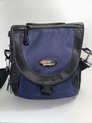 Lowepro Ridge 10 Arctic Blue Camera Pouch 9.5”x6”x9”