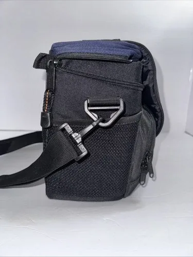 Lowepro Ridge 10 Arctic Blue Camera Pouch 9.5”x6”x9” image indicator(3)