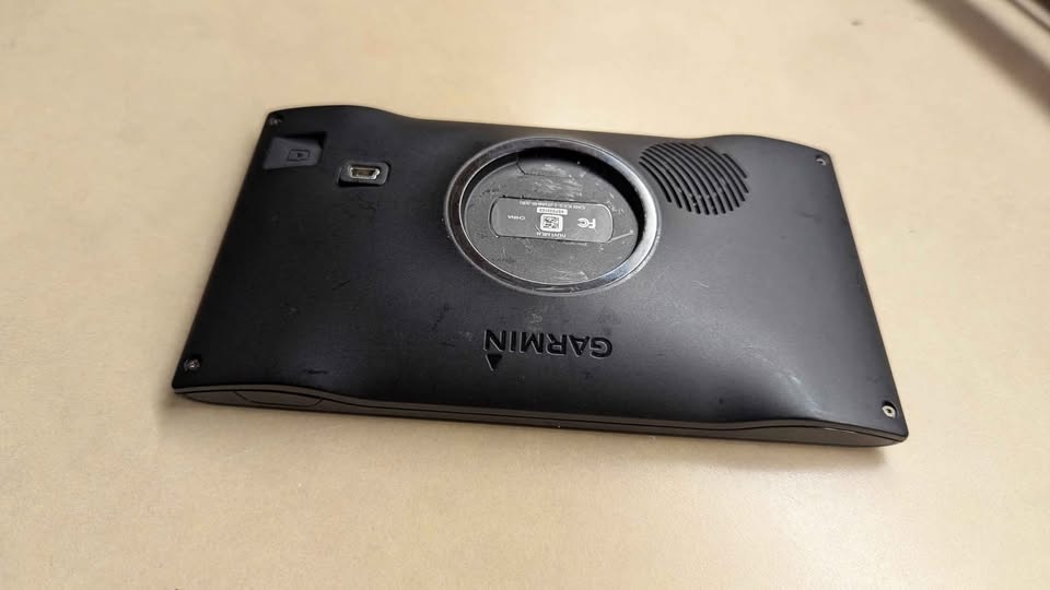 Garmin Nuvi 68LM - photo 4