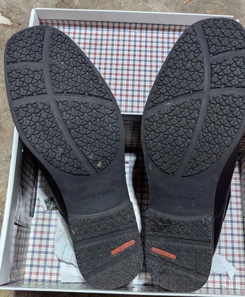 Real leather shoes size 8 image indicator(3)