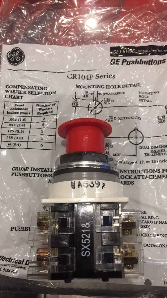 GE push latch turn release button - photo 2