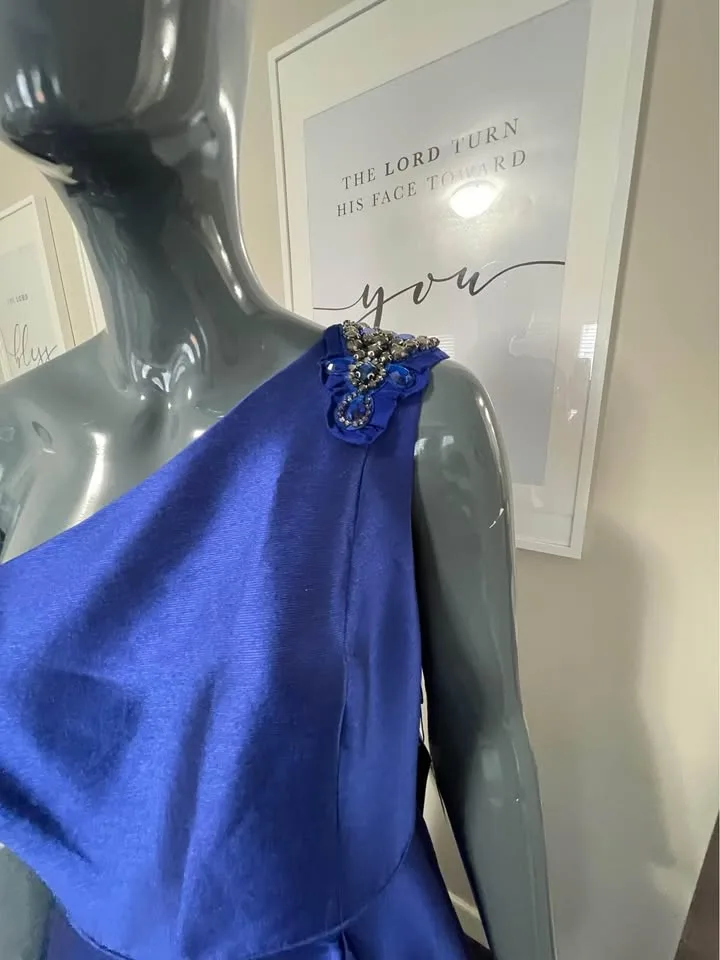 Brand new with tags Adrianna Papell dress image indicator(3)