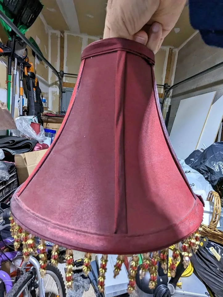 Lamp shade