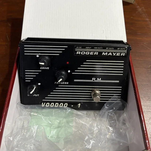 Pedals - Roger Mayer, Electro Harmonix, Behringer! image indicator(4)