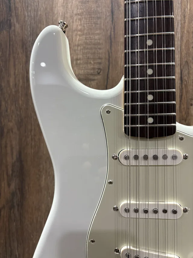 Fender Made in Japan Limited Stratocaster® XII image indicator(2)