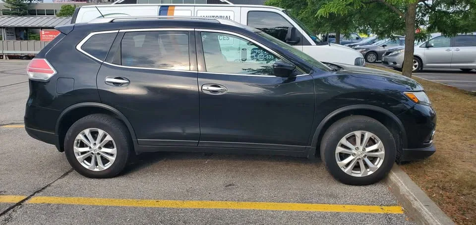 2016 Nissan Rogue image indicator(4)