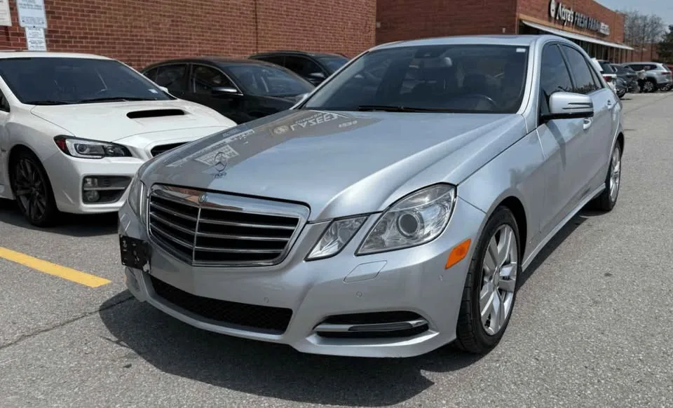 2013 Mercedes-Benz E-Class image indicator(6)