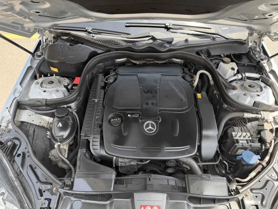 2013 Mercedes-Benz E-Class image indicator(7)