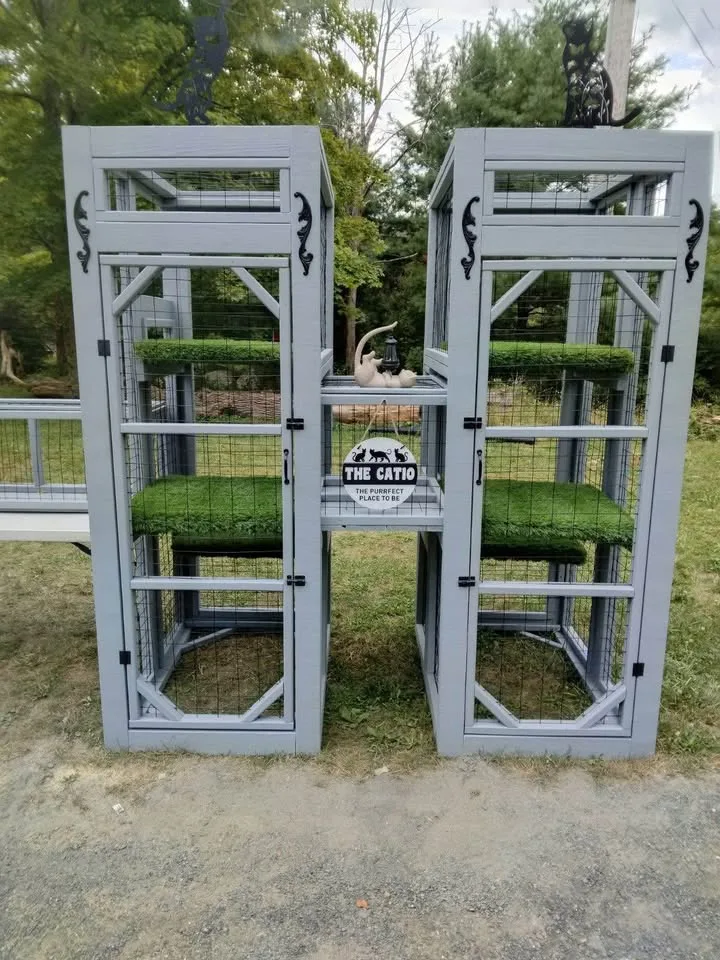 Catios & Cat Houses 🏠🐱 Custom! image indicator(3)