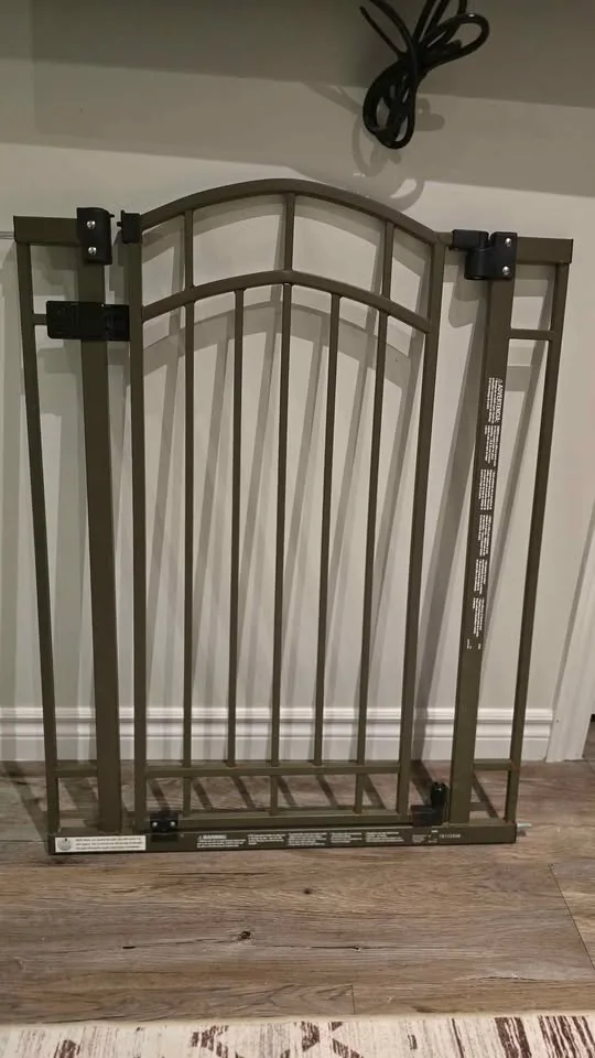 Baby or Pet gate metal image indicator(10)