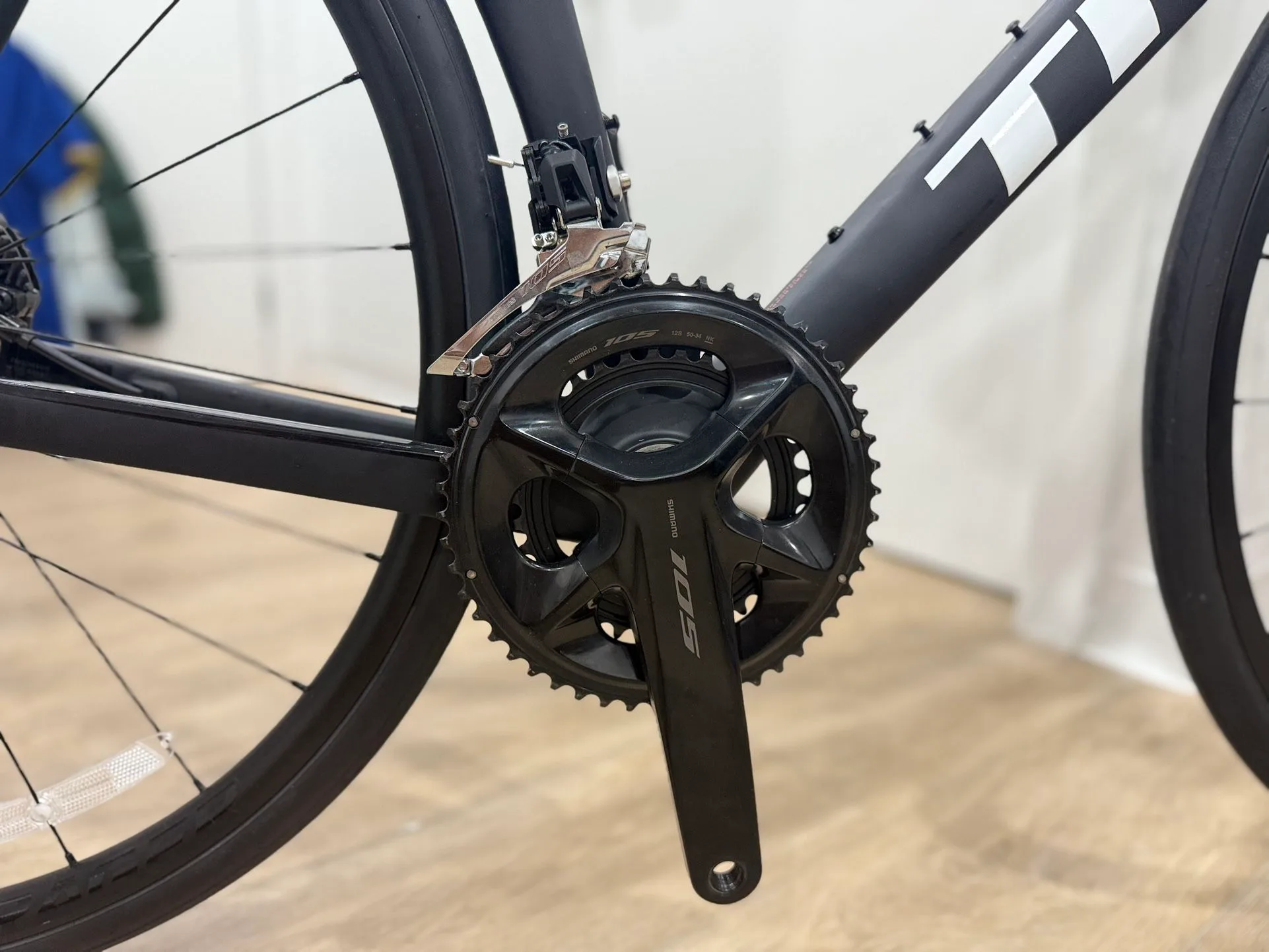 Trek Madone SL 5 Gen 8 (60 cm Full Carbon) image indicator(2)