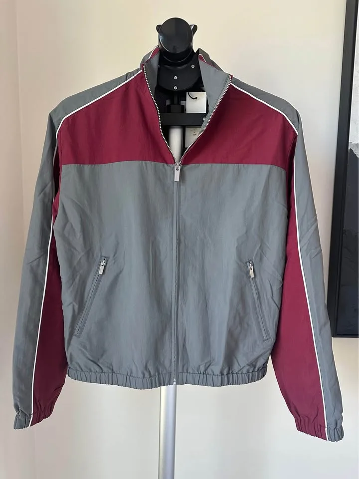 Aritzia Brooke Wind Jacket Size S NWT image indicator(3)