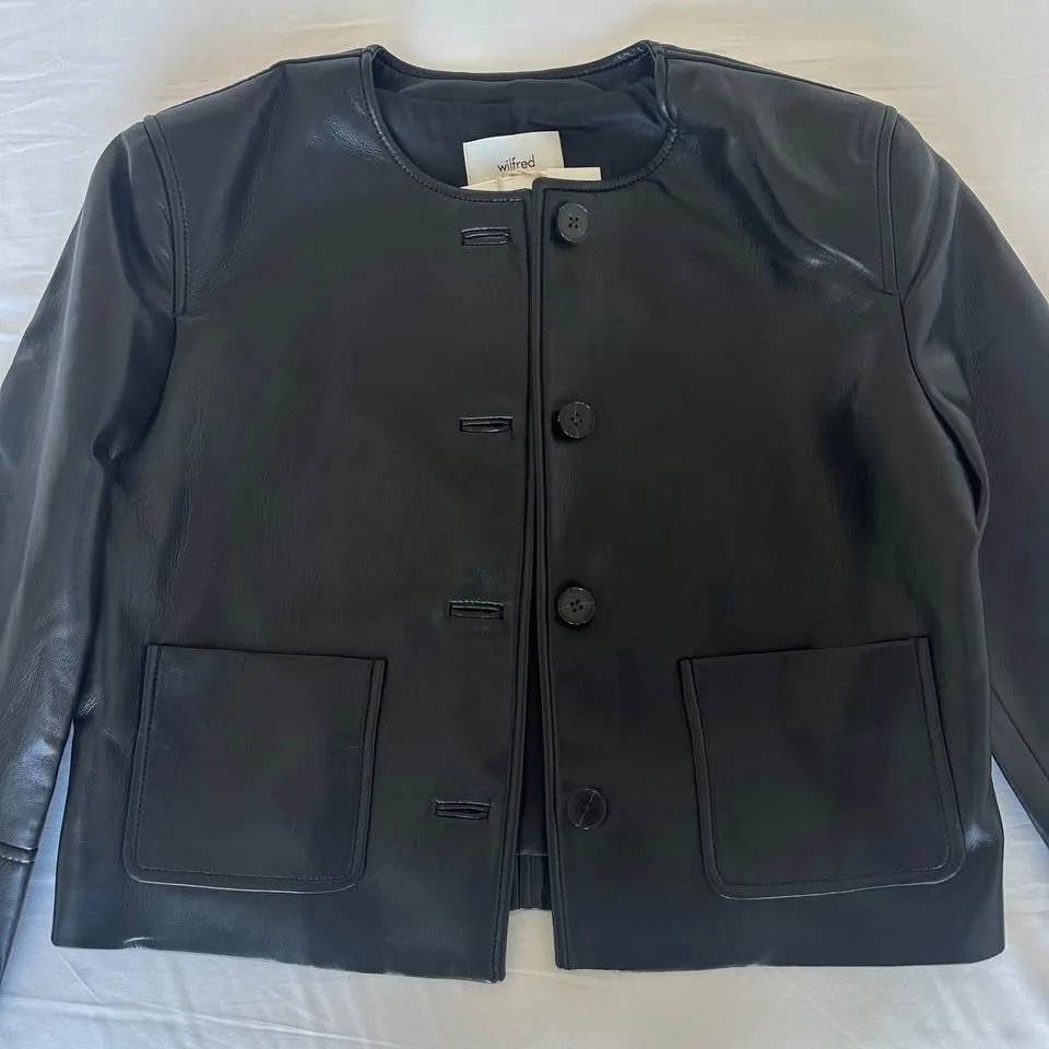Aritzia Claudette Leather Jacket Size S NWT image indicator(4)