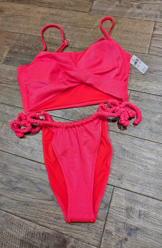 *NEW* Aerie Coral Pink Bikini (M) thumbnail