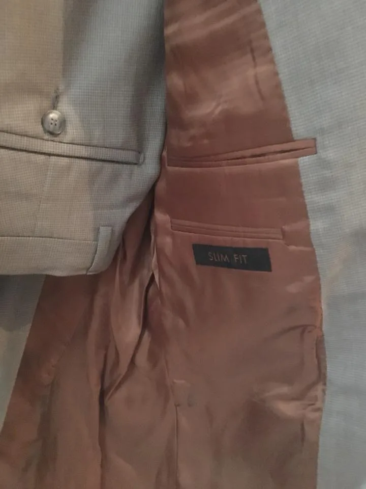 Jos A Bank grey men’s designer Suit NWT will consider a reasonab image indicator(6)