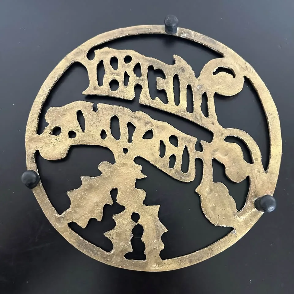 Vintage Brass “Merry Christmas” Trivet image indicator(3)