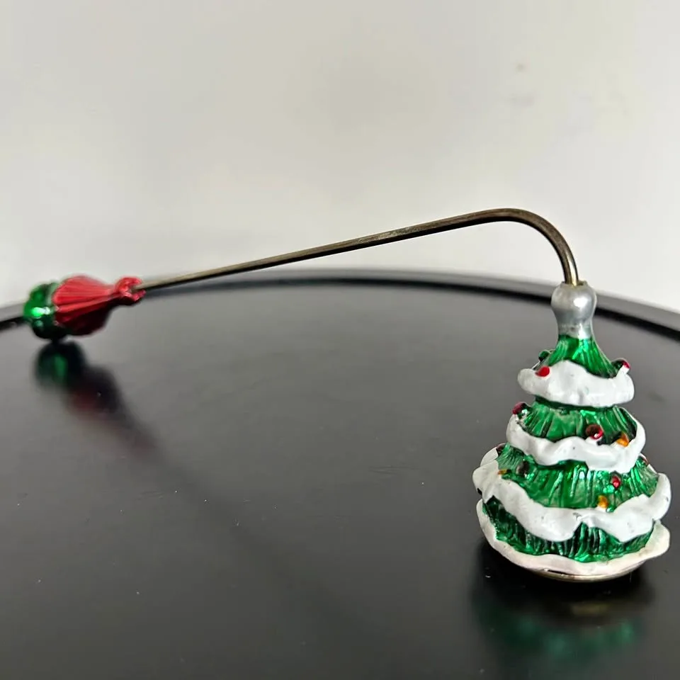 Candle Snuffer with Christmas Tree Handle – Christmas Decor