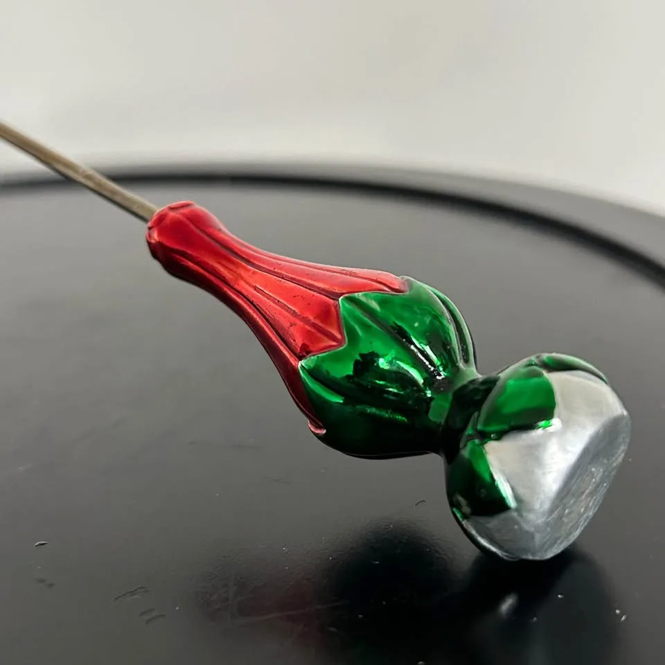 Candle Snuffer with Christmas Tree Handle – Christmas Decor image indicator(4)