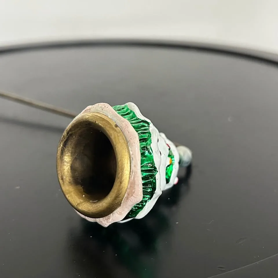 Candle Snuffer with Christmas Tree Handle – Christmas Decor image indicator(5)