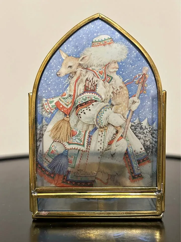 Enesco Brass and Glass Tealight Holder – Christmas Decor