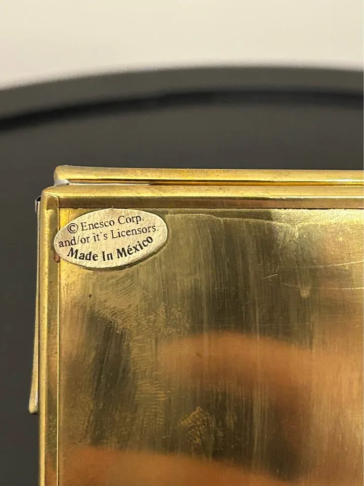 Enesco Brass and Glass Tealight Holder – Christmas Decor image indicator(6)