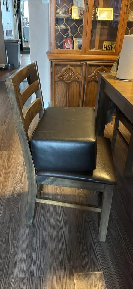 Salon Booster Seat Cushion for Child Hair Cutting image indicator(3)