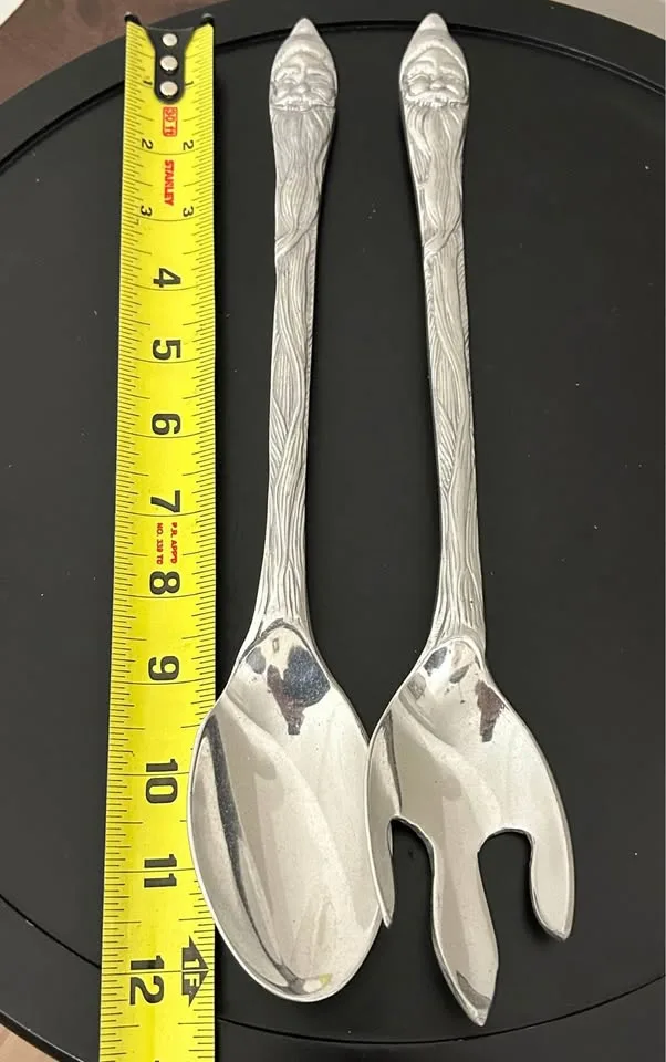 Salad Serving Set with Santa Faces – Christmas Decor image indicator(6)