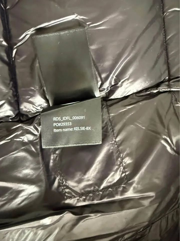 BNWT - Mackage Woman’s Kelsie Black Winter Jacket (Medium) image indicator(5)