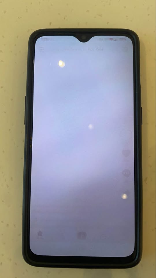 OnePlus 6T – 128GB (Unlocked) - photo 4