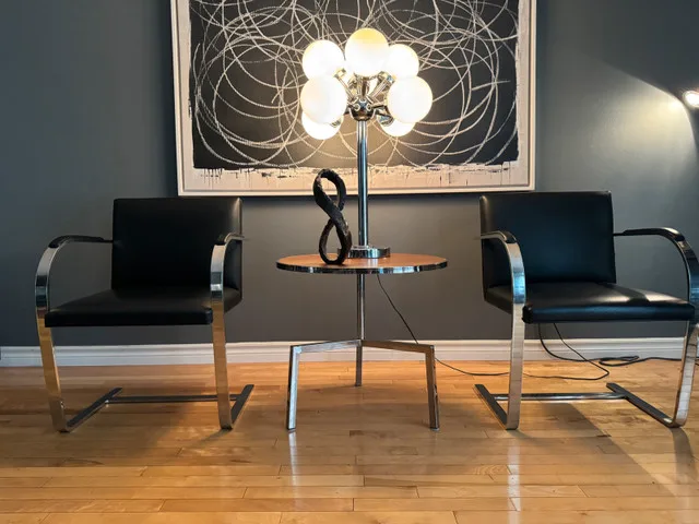 Pair of Knoll BRNO Flat Bar Chairs