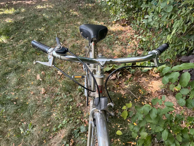 Vintage ladies 5 speed cruiser commuter bike - 5’-5’6” - image indicator(5)