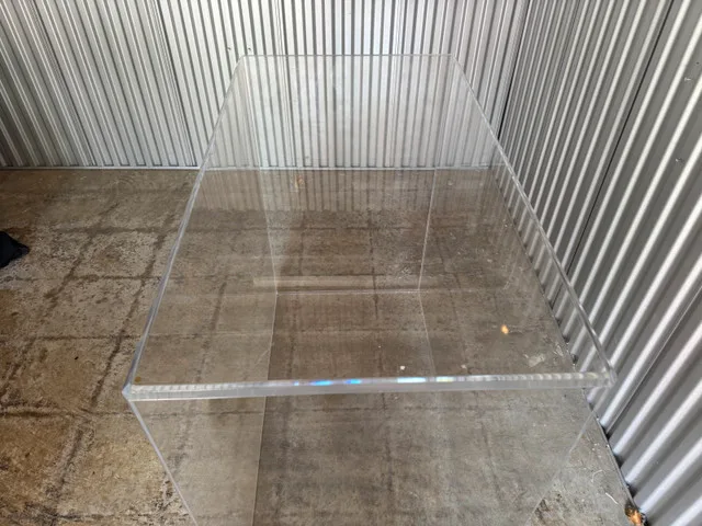 Large Lucite Display Box - 22.5”x40.5”x36” image indicator(5)