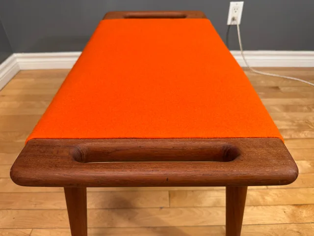 Classic Hans Wagner Teak Papa Bear Footstool model AP29 image indicator(5)