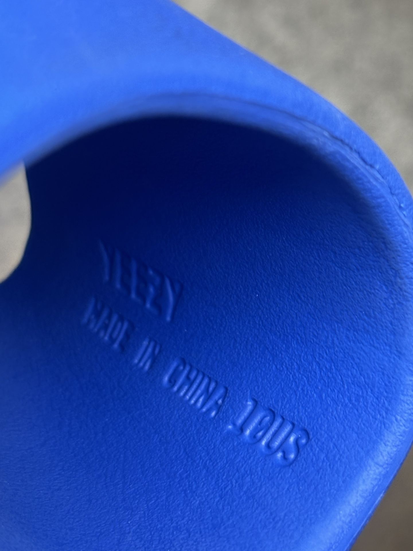 Adidas Yeezy Slide Azure - photo 5