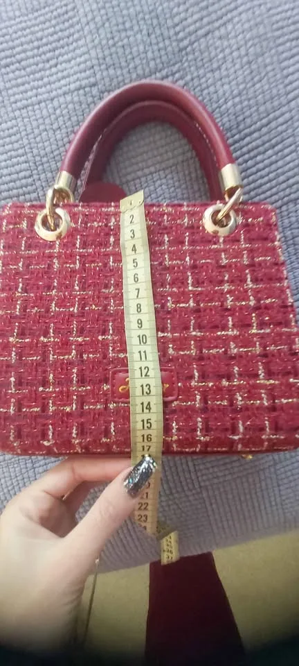 Red Purse / Red Bag image indicator(4)