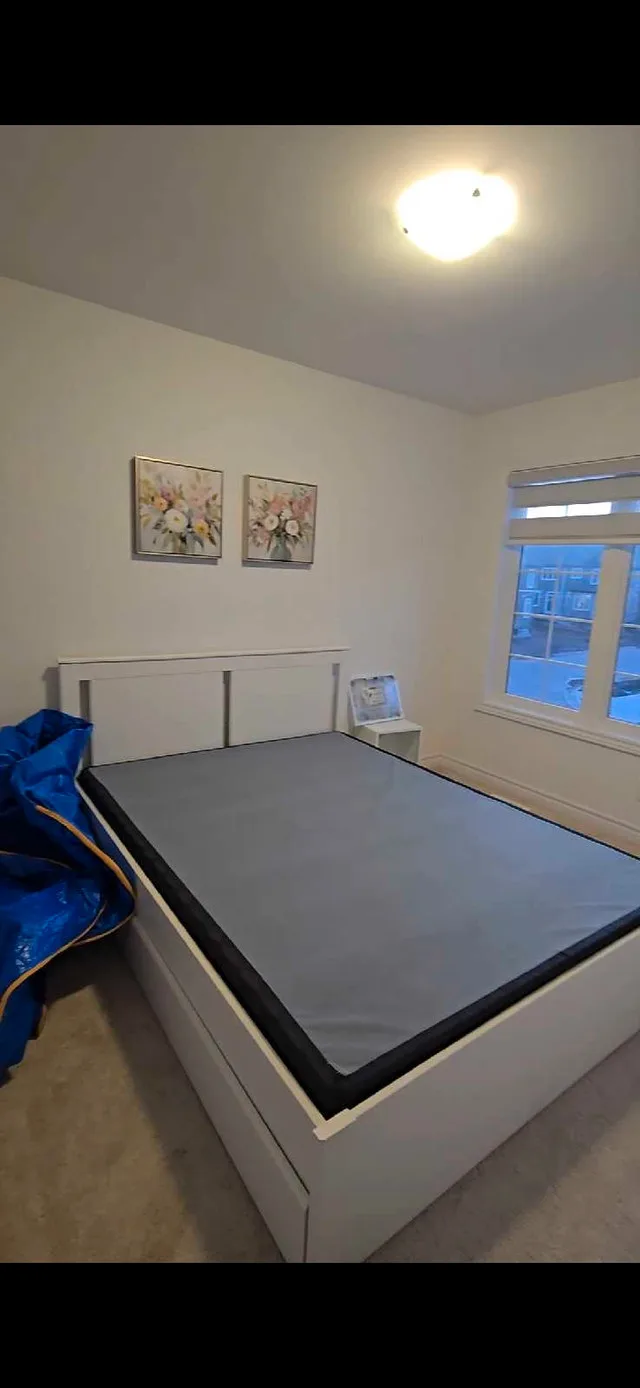 IKEA WHITE QUEEN Bed Frame image indicator(2)