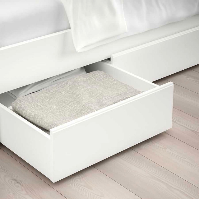 IKEA WHITE QUEEN Bed Frame - photo 4