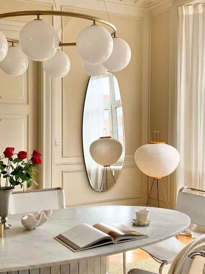 Opal Mirror (150 x 55 cm) image indicator(4)