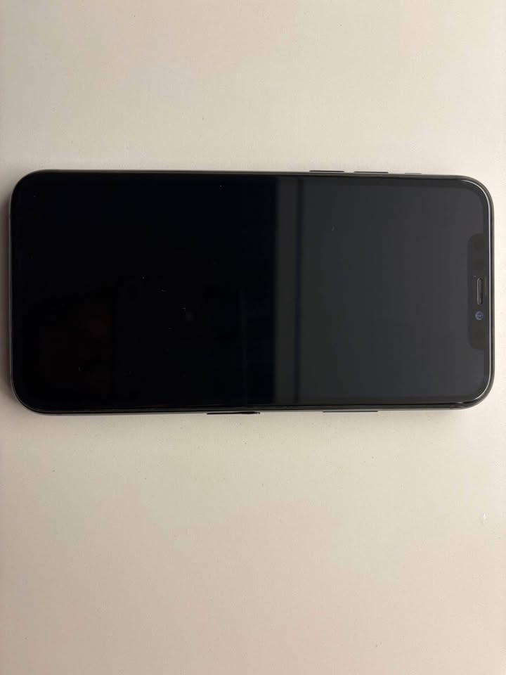 iPhone 11Pro midnight green - photo 3