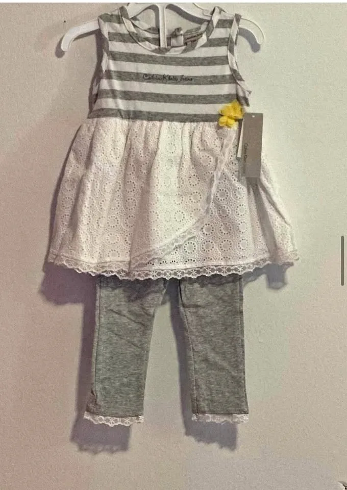 GIRLS 2PC LEGGINGS SUIT SIZE:24 MONTHS PRICE :$55 BRAND: CALVIN thumbnail