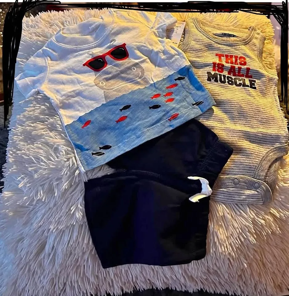BOYS SHORTS SUIT (3PC) SIZE:NB (NEWBORN) PRICE:$25 thumbnail